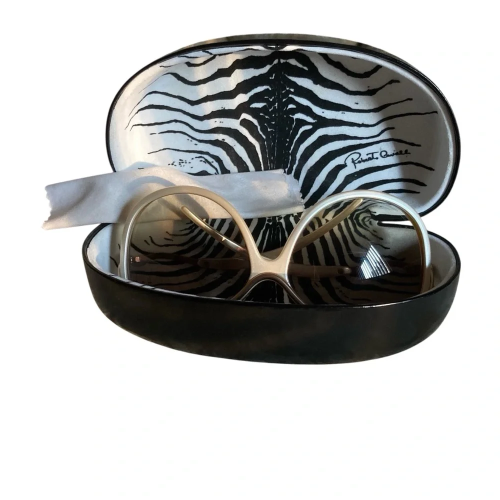 ROBERTO CAVALLI | ‘Cedro 601S’ Ivory & Brown Gradient Sunglasses Italy - Picture 2 of 7